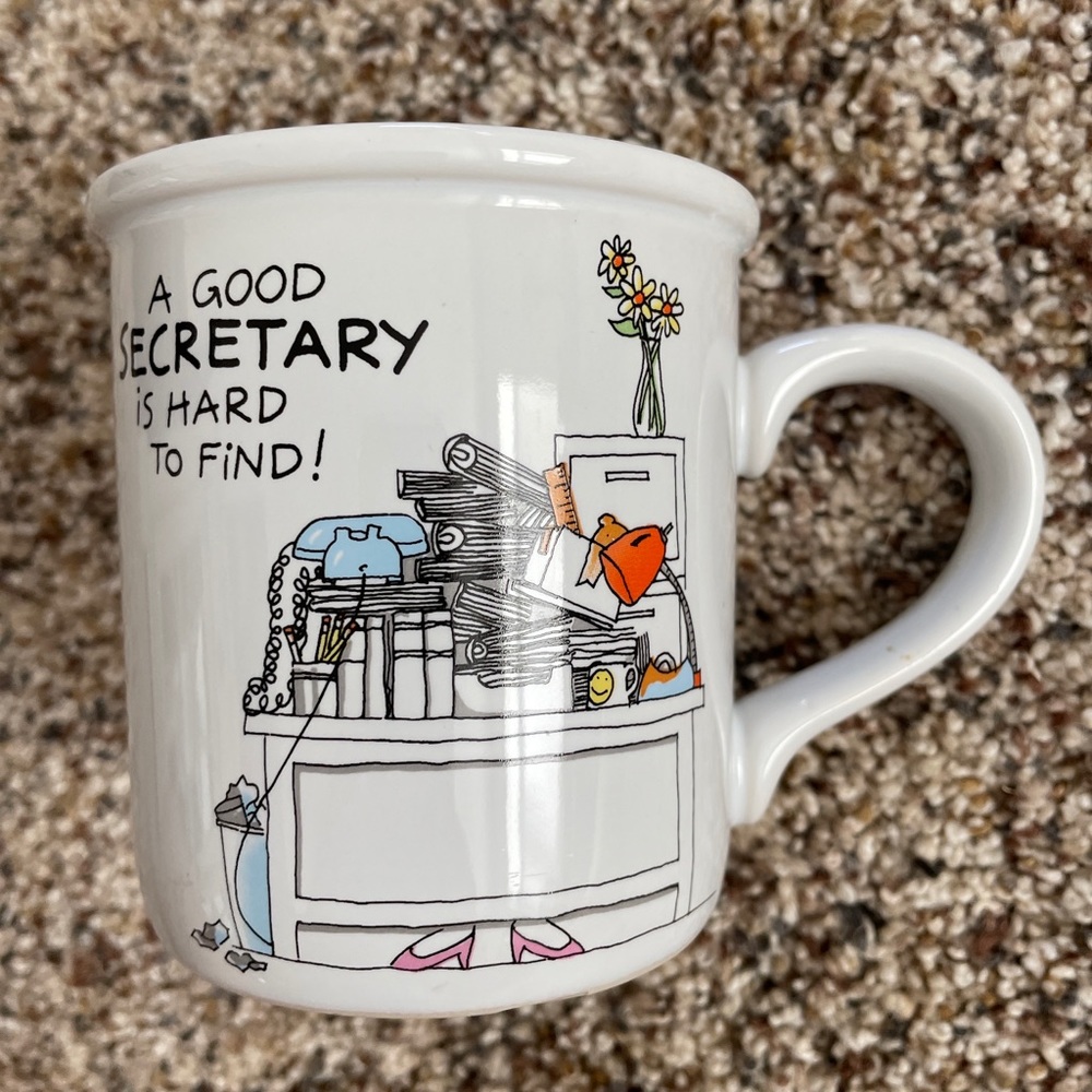 Designers Collection A Good Secretary Is Hard Mug